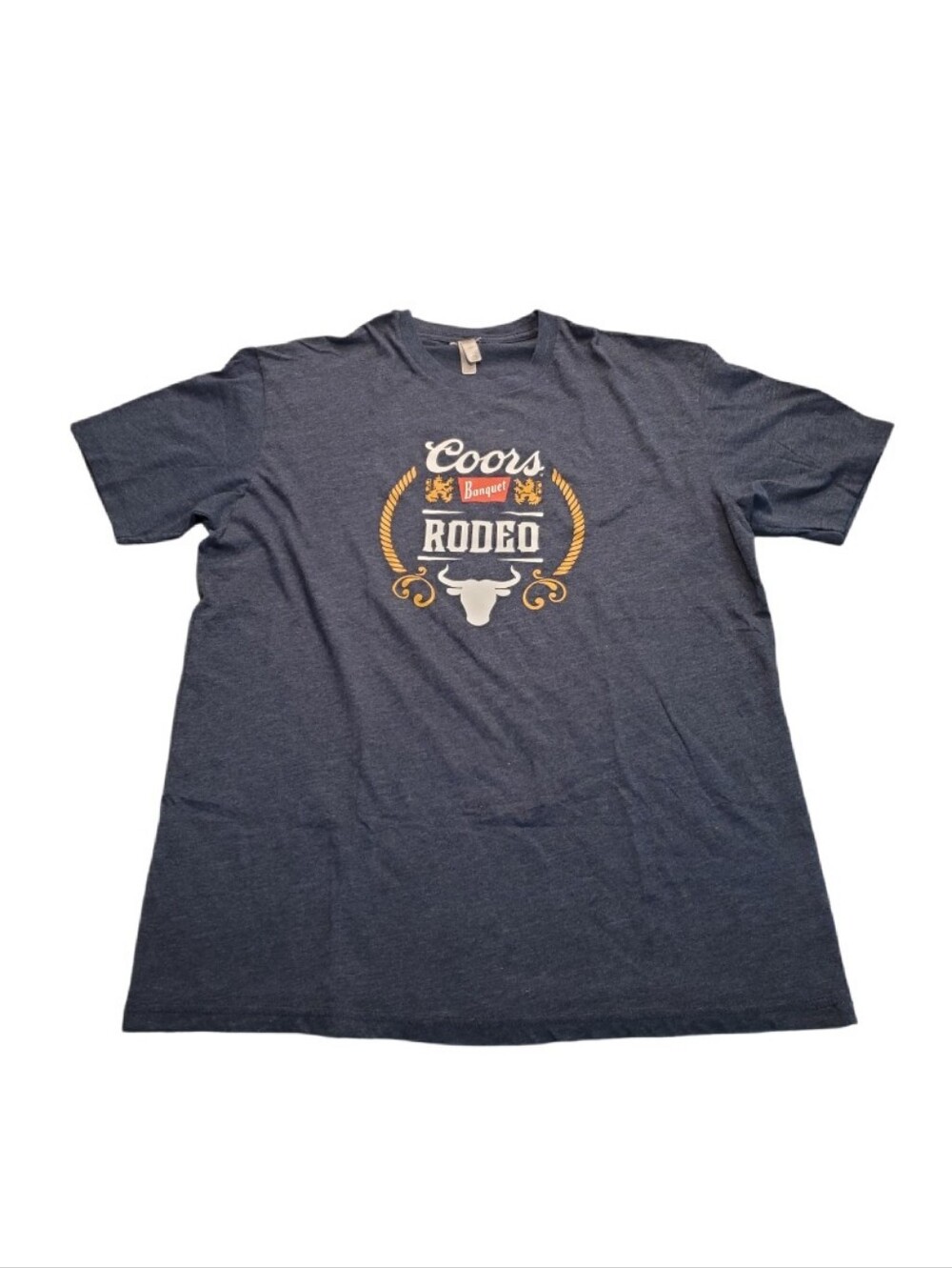 Coors Banquet Rodeo Men's Heather Blue Bull Logo T-shirt‎ Small